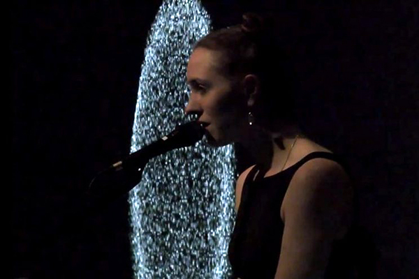 Mit dem Mond im Gesicht Anina Rubin ambisonics Quattropole Rotondes